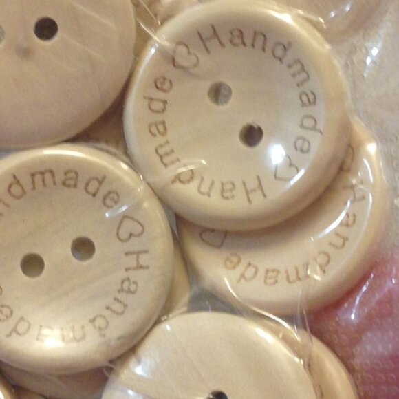 50 Handmade wooden buttons, vacuum-sealed - Picture 2 of 3